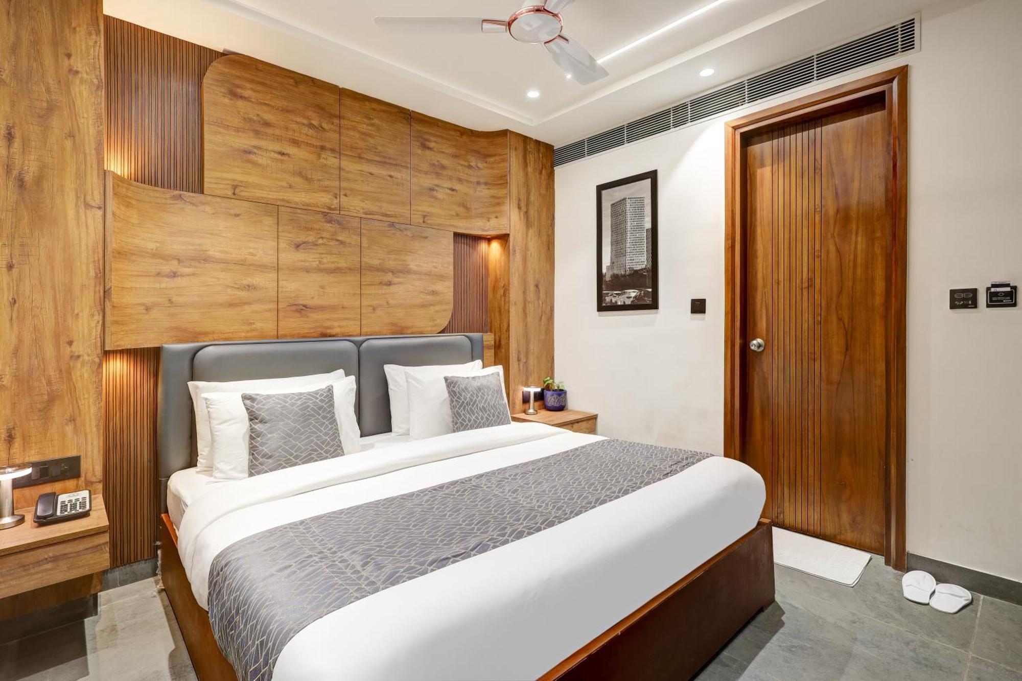 The Tyche New Delhi - Traveller'S Choice Award Winner 2025 นิวเดลี ภายนอก รูปภาพ
